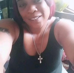 Meet your Posher, Frances